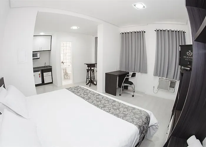 Braganca Suites Hotel Porto Alegre