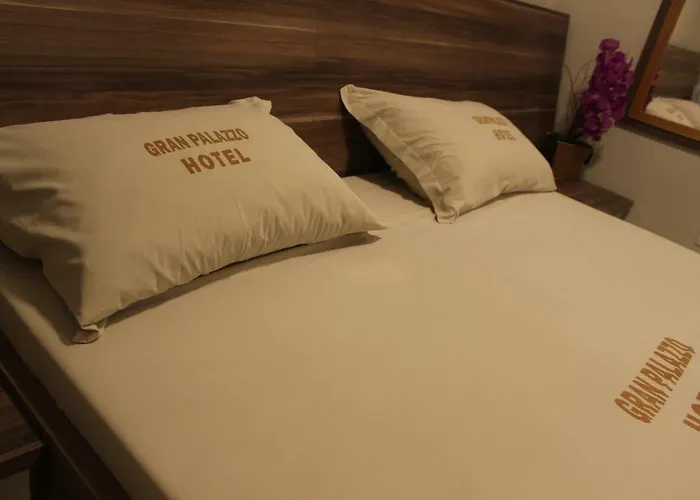 Gran Palazzo Hotel - 2 Min do Metrô República São Paulo