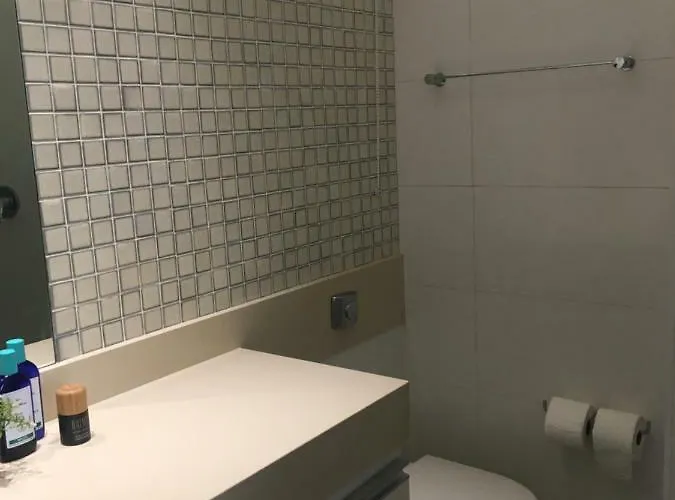 Apartamento em Copacabana - Rua Bolívar - 2 Quartos - Excelente Localização Río de Janeiro