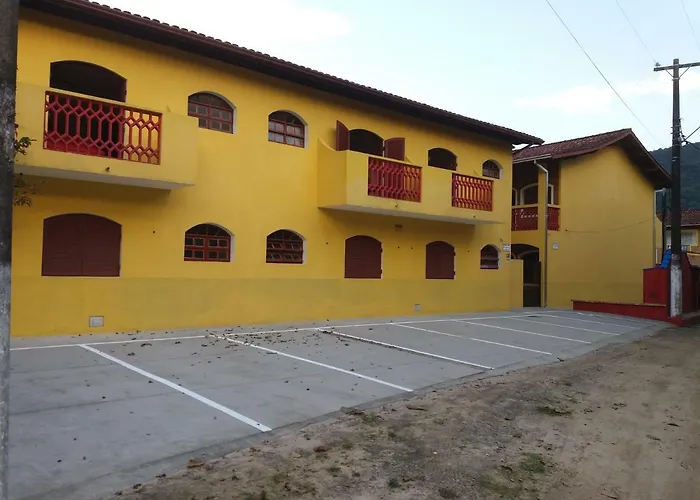 Chales Bandeiras Ubatuba